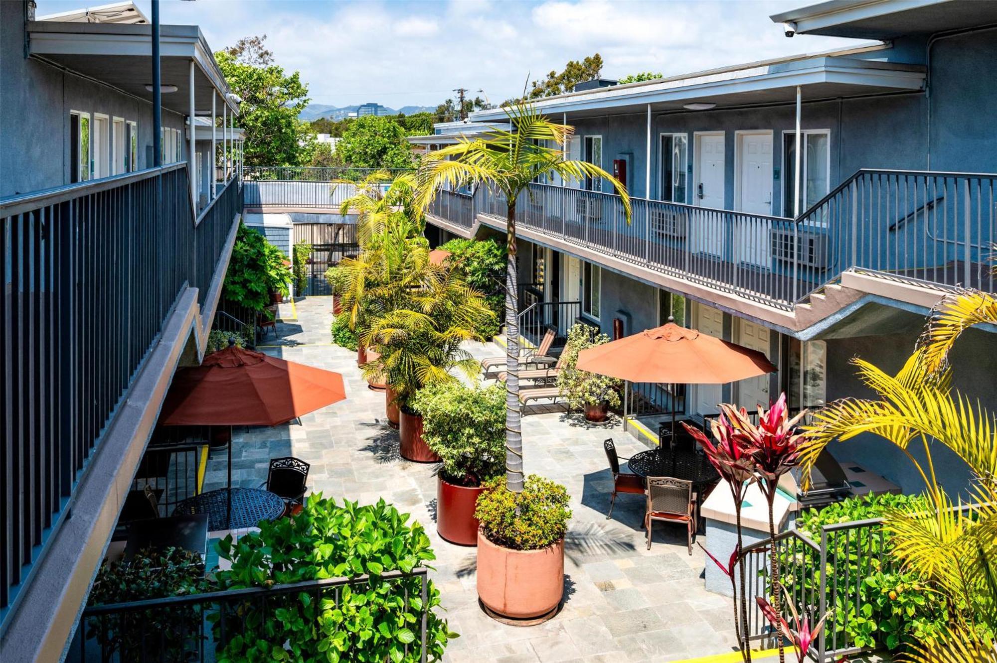 Surestay Hotel By Best Western Santa Monica Exterior photo